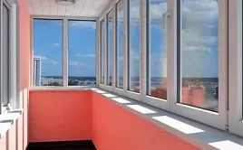 Тонкости остекения балкона